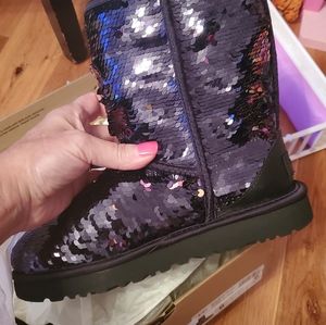 Ugg Boots Size 6 Black Sequin